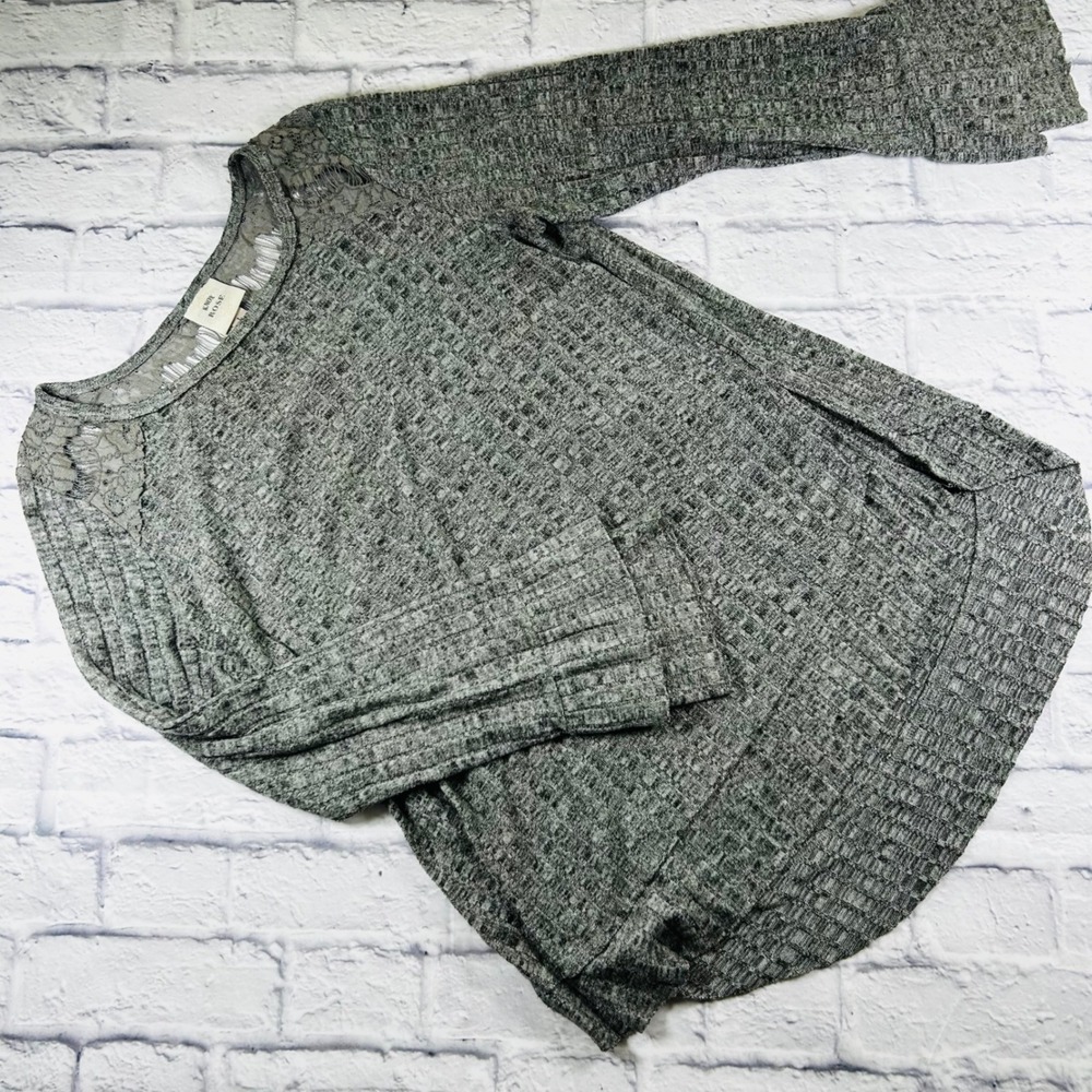 Knox Rose Women's Grey Ribbed Lace Trim Tunic Shirt Ruffle Cuff Large